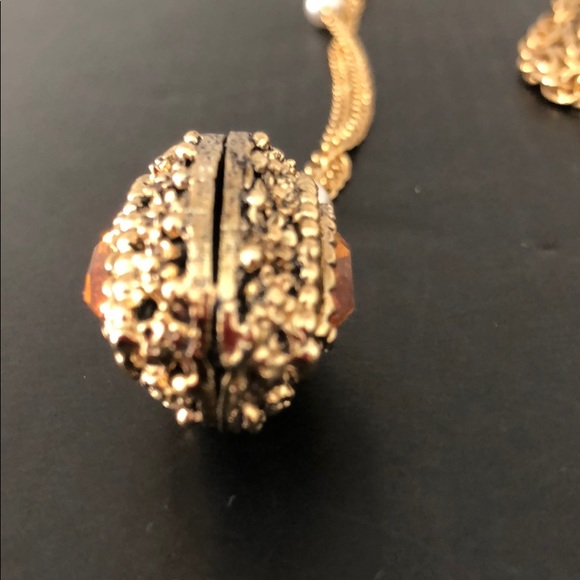 VINTAGE AMBER MARQUIS PENDANT W/PEARLS - Picture 6 of 15